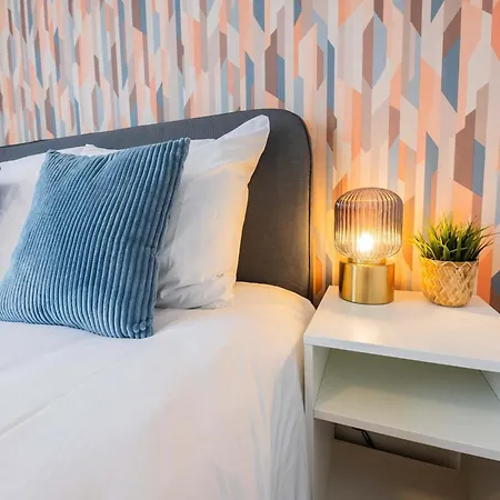 Joyful 50m2 Two-bedroom - Sd23j * Eindhoven