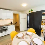 Joyful 50m2 Two-bedroom - Sd23j 아파트