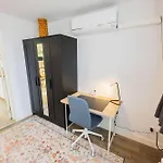 Joyful 50m2 Two-bedroom - Sd23j 아파트 에인트호번