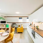 아파트 Joyful 50m2 Two-bedroom - Sd23j